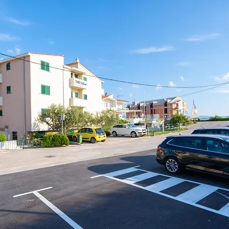 Lucius 1 By Interhome Appartement Podstrana