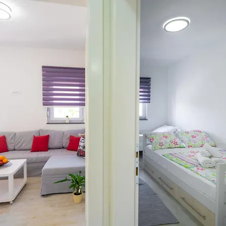 Lucius 1 By Interhome *