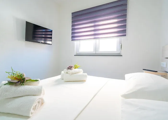 Lucius 1 By Interhome Appartement *