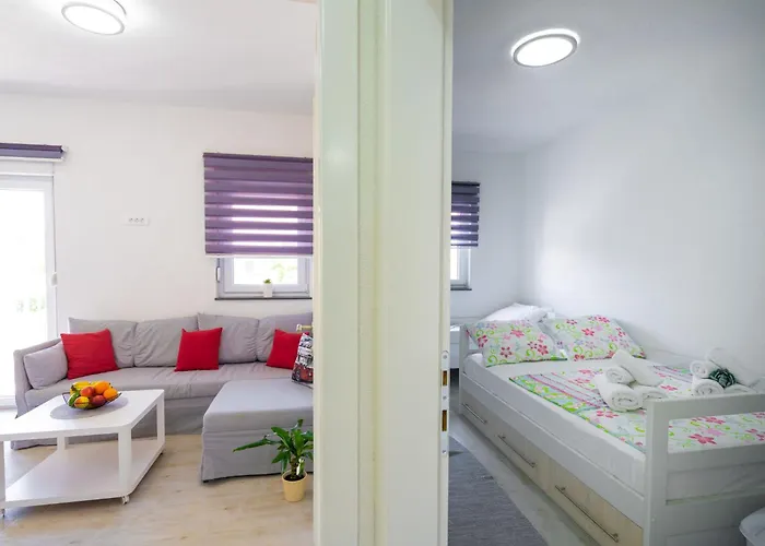 Lucius 1 By Interhome *